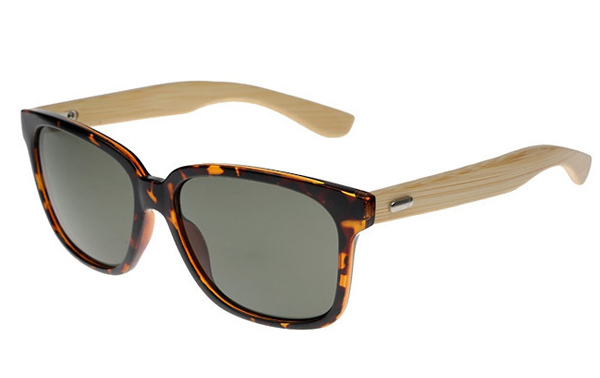 Sonnenbrille mit BambusbÃ¼geln
