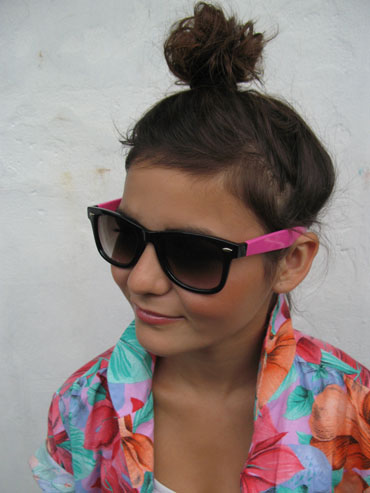 Schwarz-rosafarbene Sonnenbrille im Wayfarer-Look - sunlooper.de - billede 2