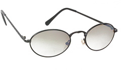 Schwarze ovale Metallsonnenbrille mit rauchigen GlÃ¤sern - Design nr. 3123